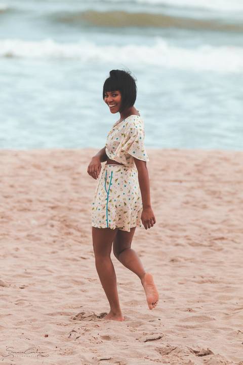 ensaio fotográfico pessoal, fotografia de moda, fotografia de blogueira, fotos de blogueira, look do dia, fotos de look, fotos na praia, fotos de blogueira na praia, fotografia para marca de roupa, foto de modelo, fotografa de blogueira'