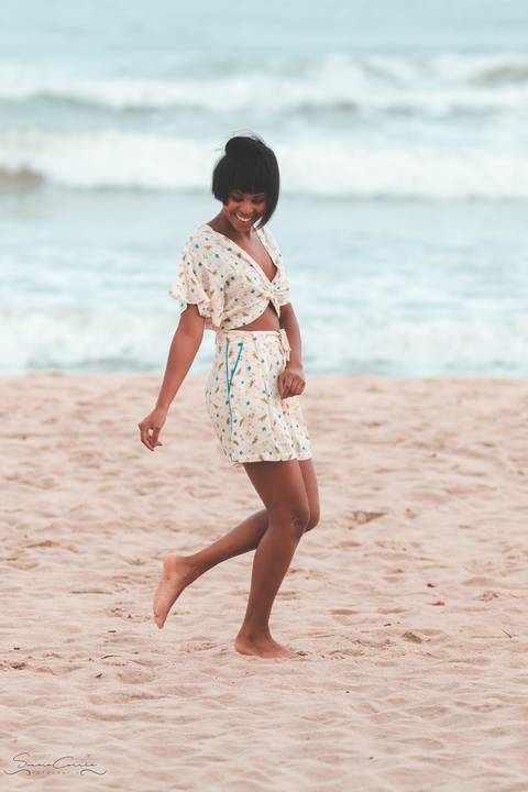 ensaio fotográfico pessoal, fotografia de moda, fotografia de blogueira, fotos de blogueira, look do dia, fotos de look, fotos na praia, fotos de blogueira na praia, fotografia para marca de roupa, foto de modelo, fotografa de blogueira'