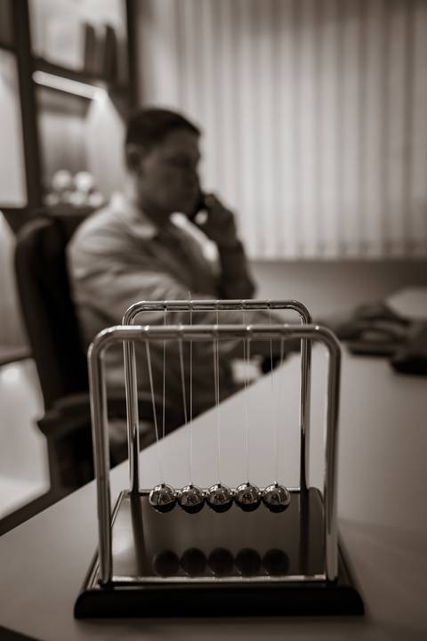 Ensaio corporativo masculino feito no consultório do cliente'