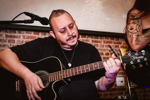 Foto de Evento na cidade de Bom Despacho/MG. Kampala Gastrobar. Fotógrafa de evento.'