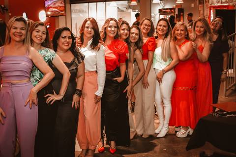 Foto de Evento na cidade de Bom Despacho/MG. Kampala Gastrobar. Fotógrafa de evento.'