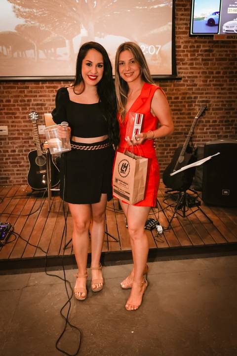 Foto de Evento na cidade de Bom Despacho/MG. Kampala Gastrobar. Fotógrafa de evento.'