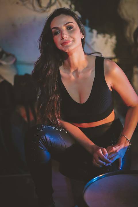 Ensaio Feminino. Porão Studio.'