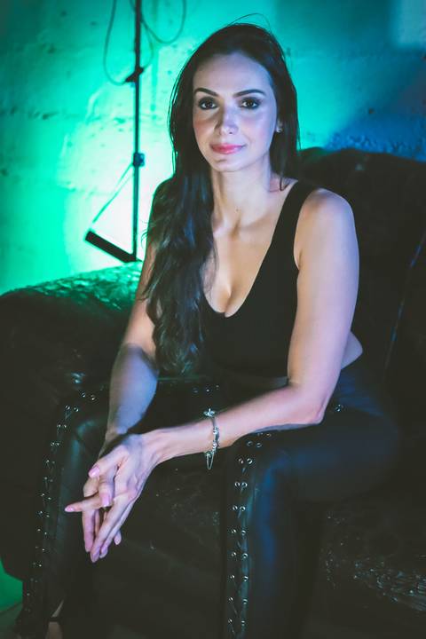 Ensaio Feminino. Porão Studio.'