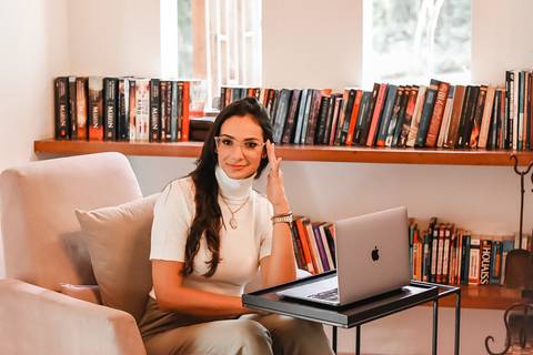 Ensaio Feminino. Foto Corporativa. Ensaio Corporativo. Fotos internas. Psicóloga.'