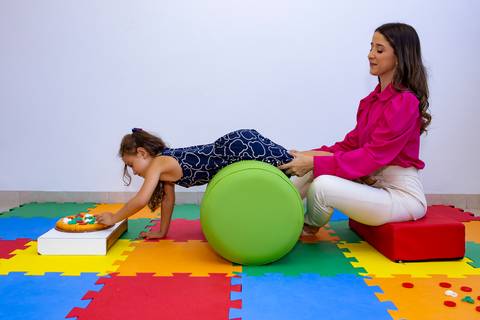 Ensaio Corporativo. Clínica. Fisioterapia.'