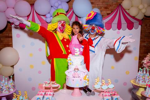 Aniversário Infantil. Fotos de criança. Ensaio infantil. Fotos de aniversário em Bom Despacho. Fotos de aniversário em Contagem.'