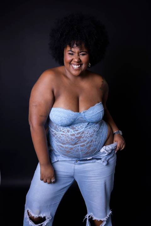 Modelo Negra. Modelo Plus Size. Ensaio Feminino'
