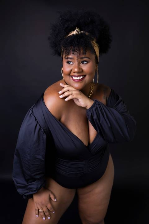 Modelo Negra. Modelo Plus Size. Ensaio Feminino'