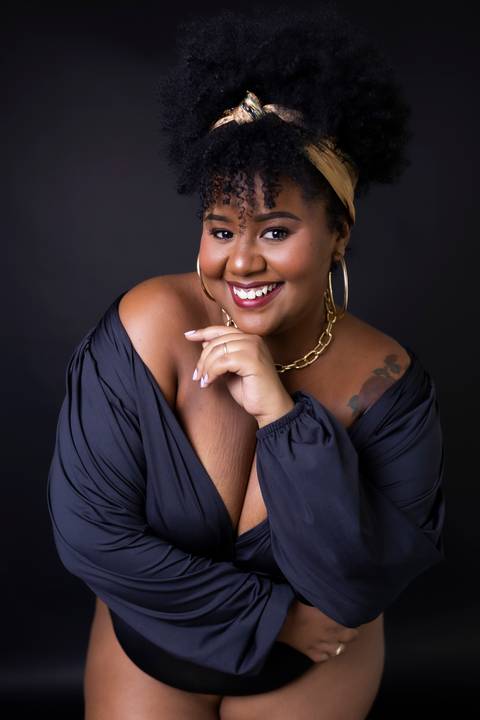 Modelo Negra. Modelo Plus Size. Ensaio Feminino'