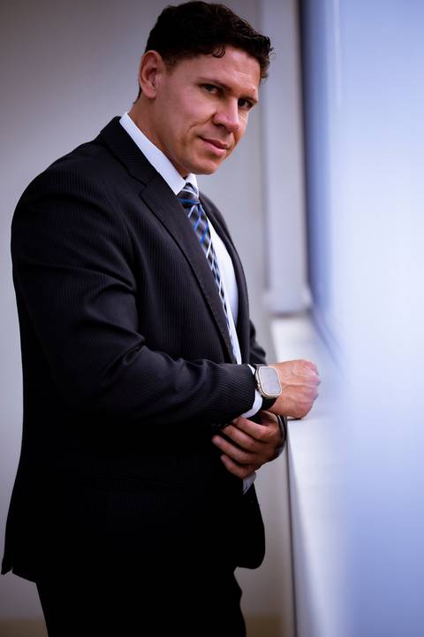 Ensaio Corporativo. Ensaio em Bom Despacho. Fotos profissionais. Marketing'