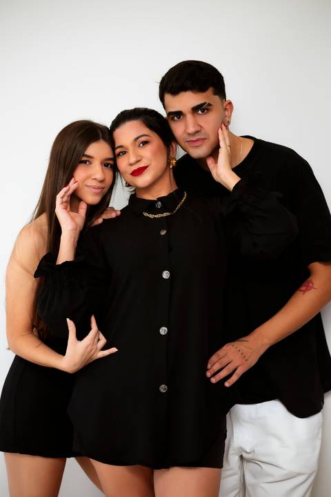 Ensaio Feminino. Fotos Dia das Mães. Bom Despacho. Fotos Estúdio.'