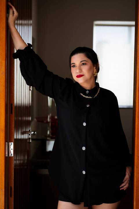 Ensaio Feminino. Fotos Dia das Mães. Bom Despacho. Fotos Estúdio.'