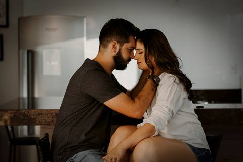 Dia das Mães. Ensaio de família. Fotos sensuais. Fotos de casal. Renata Bridges. Bom Despacho.'