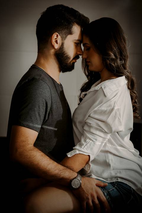 Dia das Mães. Ensaio de família. Fotos sensuais. Fotos de casal. Renata Bridges. Bom Despacho.'