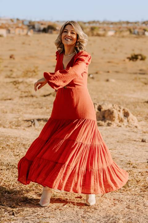 Ensaio de Família. Foto com filhos. Fotos na natureza. Ensaio de aniversário. Fotos de aniversário. Fotos em Bom Despacho. Renata Bridges.'