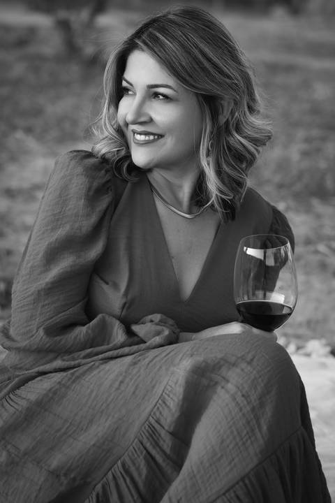 Ensaio de Família. Foto com filhos. Fotos na natureza. Ensaio de aniversário. Fotos de aniversário. Fotos em Bom Despacho. Renata Bridges.'