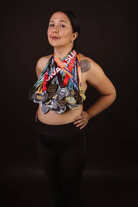 Ensaio feminino. ensaio corporativo. bom despacho. renata bridges. fotos casuais. maquiadora'