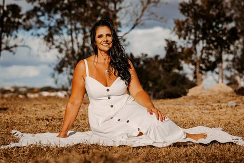 Ensaio feminino. ensaio feminino externo. ensaio na natureza. fotos femininas. fotos mulheres maduras. renata bridges photo. bom despacho'