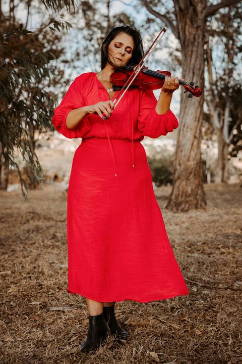 Ensaio feminino. ensaio feminino externo. ensaio na natureza. fotos femininas. fotos mulheres maduras. renata bridges photo. bom despacho'