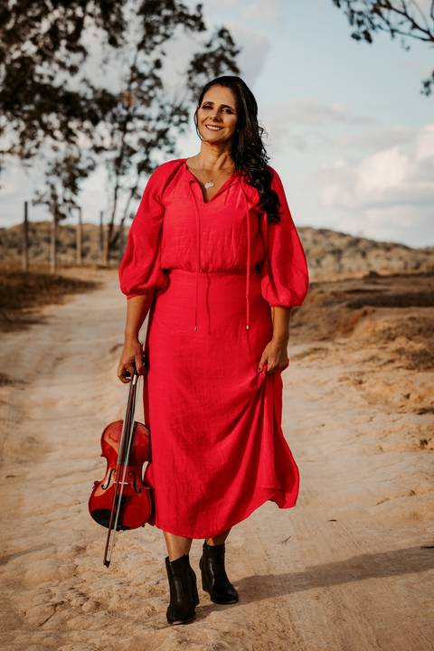 Ensaio feminino. ensaio feminino externo. ensaio na natureza. fotos femininas. fotos mulheres maduras. renata bridges photo. bom despacho'
