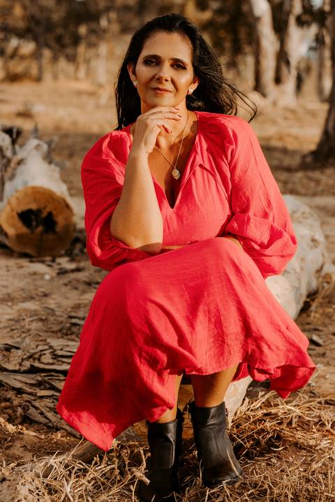 Ensaio feminino. ensaio feminino externo. ensaio na natureza. fotos femininas. fotos mulheres maduras. renata bridges photo. bom despacho'