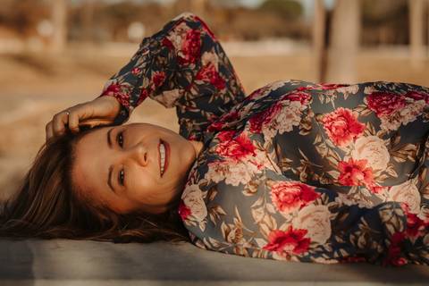 Ensaio feminino. Fotos de família. dom erminio. brasília. distrito federal. lago paranoá. vestido branco. natureza. foto ar livre. renata bridges.'