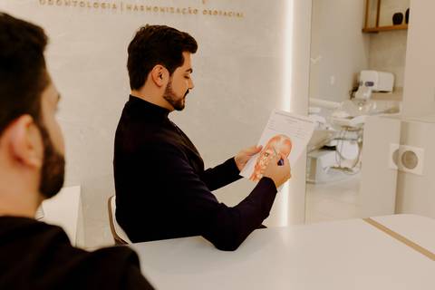 Dentista. Bom Despacho. Foto de jaleco. Renata Bridges Photo. melhor fotógrafa'