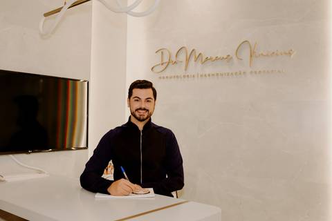 Dentista. Bom Despacho. Foto de jaleco. Renata Bridges Photo. melhor fotógrafa'