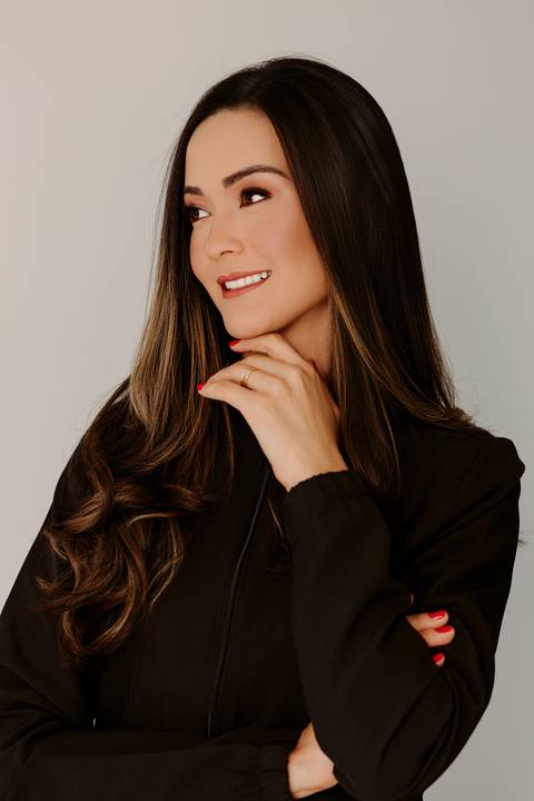 ensaio de marca pessoal fotos estúdio bom despacho renata bridges photo melhor roupa social fotografia profissional '