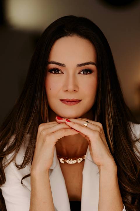 ensaio de marca pessoal fotos estúdio bom despacho renata bridges photo melhor roupa social fotografia profissional '