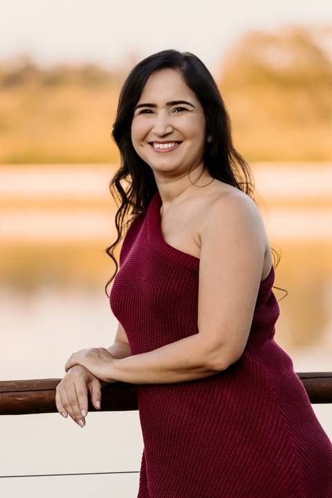 ensaio família sobrinho sobrinha filhos pais irmãos cunhada natureza árvore tarde sol renata bridges photo preto e branco foto colorida moema minas gerais '