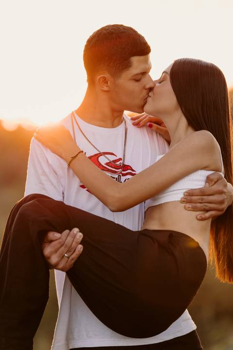 ensaio família sobrinho sobrinha filhos pais irmãos cunhada natureza árvore tarde sol renata bridges photo preto e branco foto colorida moema minas gerais '