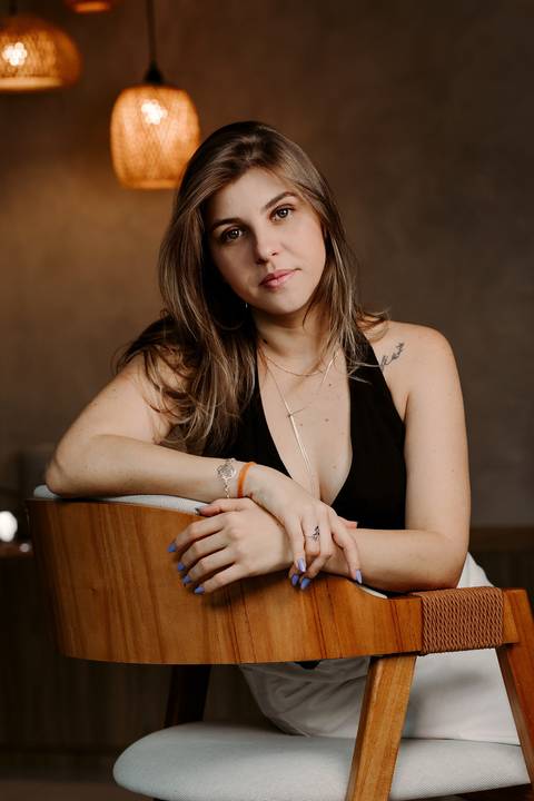 hipnoterapeuta ensaio de marca pessoal corporativo renata bridges photo bom despacho'