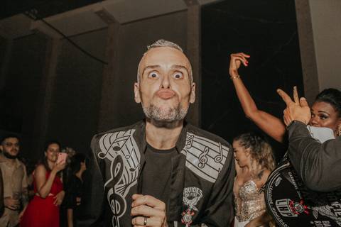 '