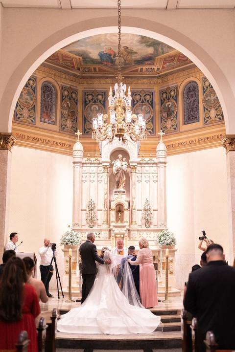 Willian Machado Produtora - Foto e Video Premium para casamentos, debutantes e celebrações de alto padrão em São Paulo, Grupo Bisutti, BIsutti Berrini, Hilton Honors e Paróquia São José Higienópolis'