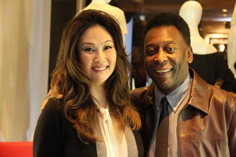 Pelé e esposa'
