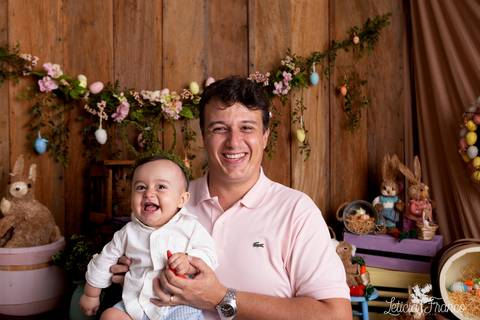 ensaio de páscoa em brasilia leticia franco fotografia df lago sul jardim botanico candy colors coelhos orelha de coelho acompanhamento bebe baby book primeiro ano milestones '