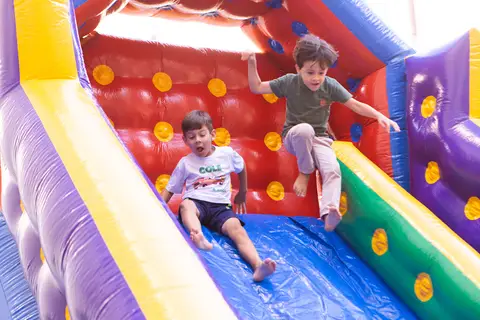 festa infantil 5 anos galinha pintadinha banda naftalinas cole guara df brasilia decoração fotografia infantil'