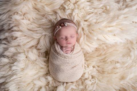 bebê recém nascido newborn brasilia fotografa fotografo fotógrafa brasília df distrito federal baby bebe reborn book melhor leticia franco letícia wrap enrolado 
clexane trombofilia bebe arco iris'