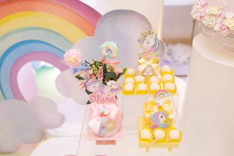 festa infantil 05 5 anos decoração de unicornio arco iris brasilia df distrito federal book fotografo fotógrafa fotografa fotografia melhor leticia franco letícia lua nova art arte foto doces personalizados '