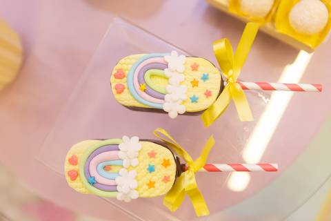 festa infantil 05 5 anos decoração de unicornio arco iris brasilia df distrito federal book fotografo fotógrafa fotografa fotografia melhor leticia franco letícia lua nova art arte foto pirulito de chocolate'