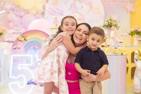 festa infantil 05 5 anos decoração de unicornio arco iris brasilia df distrito federal book fotografo fotógrafa fotografa fotografia melhor leticia franco letícia lua nova art arte foto'