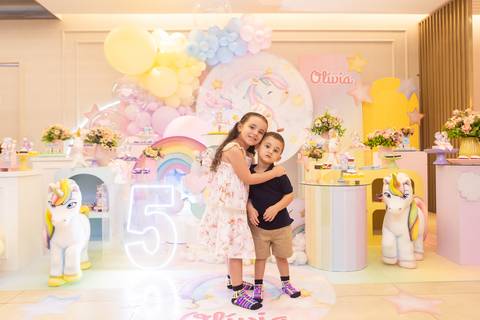 festa infantil 05 5 anos decoração de unicornio arco iris brasilia df distrito federal book fotografo fotógrafa fotografa fotografia melhor leticia franco letícia lua nova art arte foto'