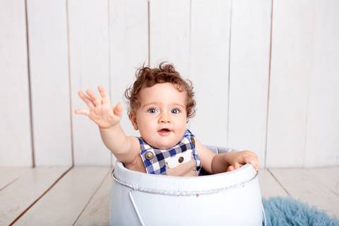 baby bebe brasília brasilia df distrito federal book fotografo fotógrafa fotografa acompanhamento fotografia 12 meses trimestral 9 meses melhor leticia franco ensaio menino'