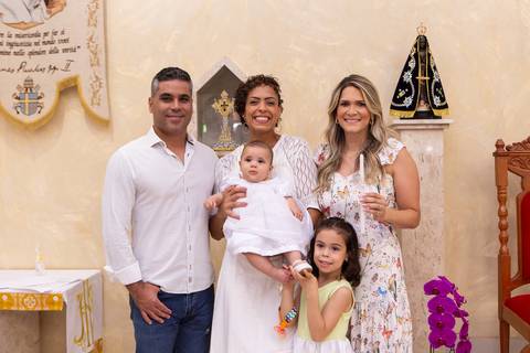 batizado brasilia df paroquia sao joão paulo ii águas claras batismo benção irmãos bebe criança distrito federal book fotografo fotografa fotografia leticia franco'