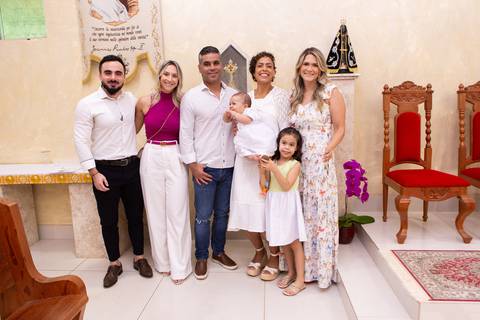 batizado brasilia df paroquia sao joão paulo ii águas claras batismo benção irmãos bebe criança distrito federal book fotografo fotografa fotografia leticia franco'