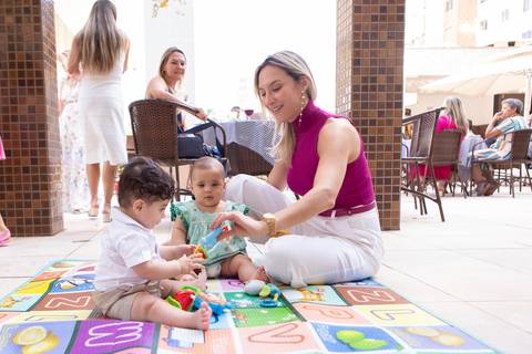 batizado brasilia df paroquia sao joão paulo ii águas claras batismo benção irmãos bebe criança distrito federal book fotografo fotografa fotografia leticia franco decoração recepção bolo doces'