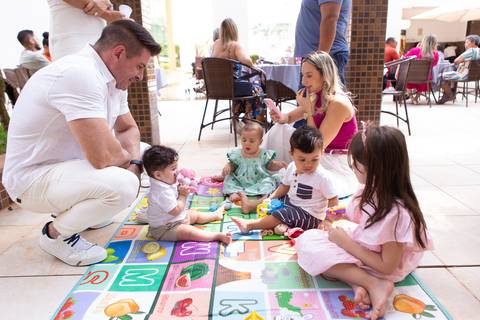 batizado brasilia df paroquia sao joão paulo ii águas claras batismo benção irmãos bebe criança distrito federal book fotografo fotografa fotografia leticia franco decoração recepção bolo doces'