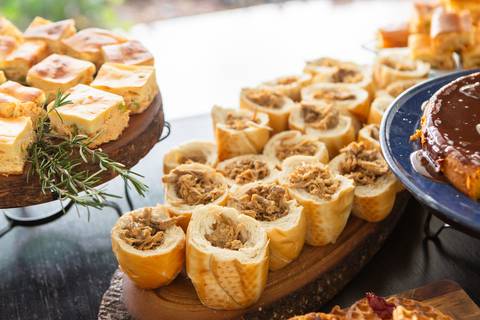 batizado brasilia df paroquia sao joão paulo ii águas claras batismo benção irmãos bebe criança distrito federal book fotografo fotografa fotografia leticia franco decoração recepção bolo doces'